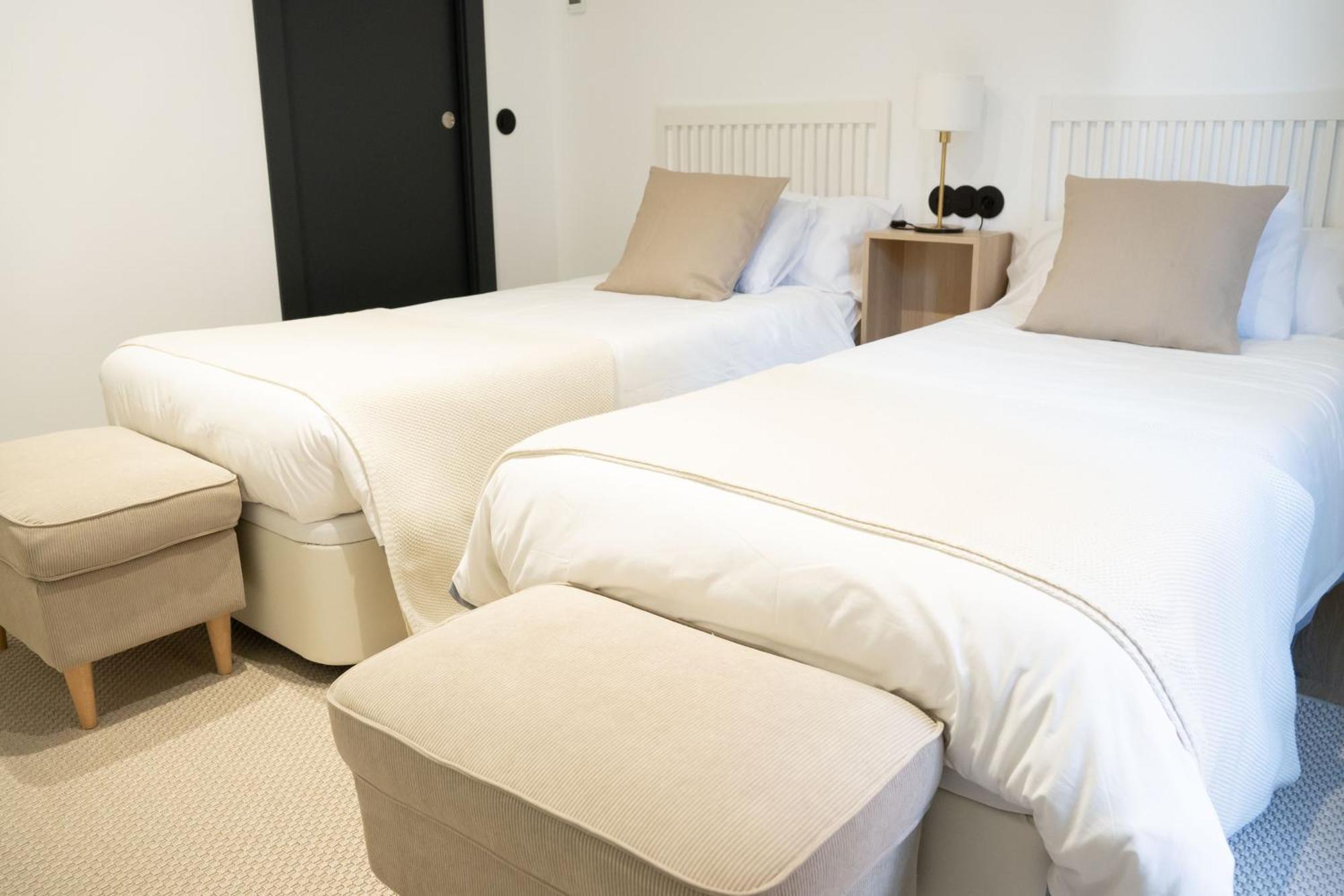 Apartamentos Mlc Ciudad De Linares Linares  Extérieur photo